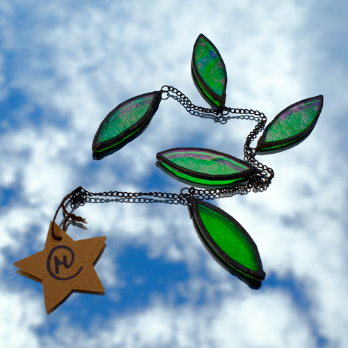 5 Leaf Vine Suncatcher